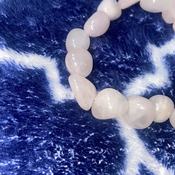 ROSE QUARTZ BRACELET - Picture 2 of 3